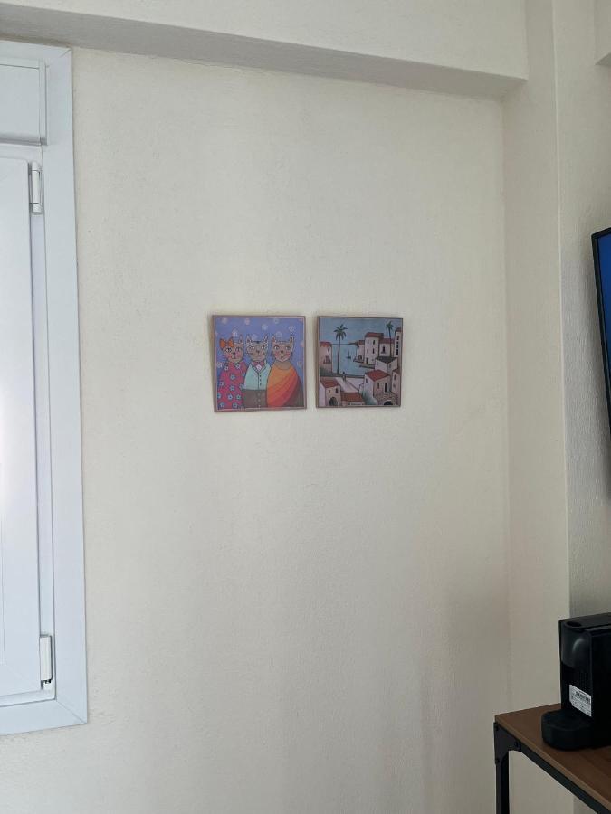 Three Cats Apartment Nikiti  Exterior photo